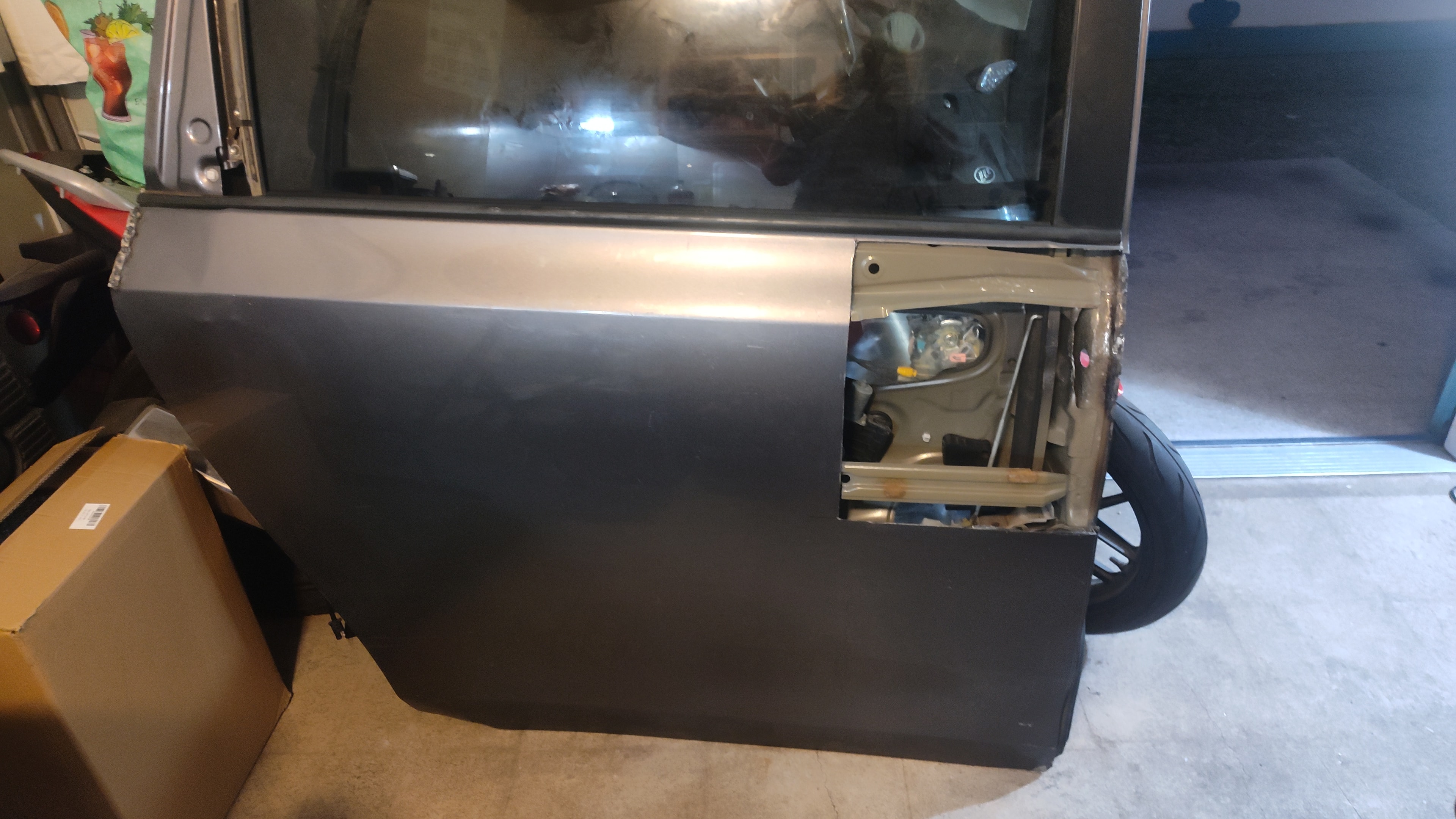 Before — Toyota Sienna Slidding Door replacement